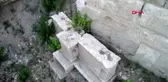 Antalya myra-andriake'de, içinde kurşun zarf olan 'kara büyü' objesi bulundu