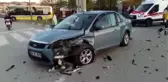 Bursa iki otomobilin çarpıştığı kaza, kamerada