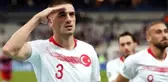 Juventus taraftarı Merih Demiral'ın oynaması için mesaj yağdırdı!