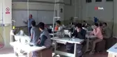 Hem eğitim görüyorlar, hem de para kazanıyorlar
