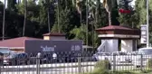 Adana mezarlar kanalizasyon suları altında kaldı