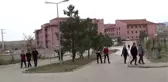 Öğrenciler hem öğreniyor hem üretiyor