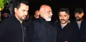 Ahmet Altan, gözaltı için gelen polislere 