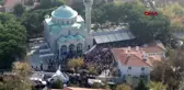 Yıldız kenter'in cenazesine katılan kalabalık havadan görüntülendi