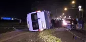 İşçi servisi ile polis aracı çarpıştı: 7 yaralı