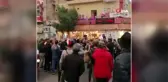 Irak Başbakanı istifasını açıkladı, Bağdat'ta coşkuyla karşılandı