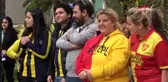 Spor göztepe ve fenerbahçeli kadınlar 'sevgi' için el ele verdi