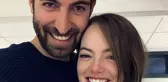 Emma Stone nişanlandı
