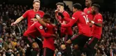 Manchester United, derbide Manchester City'yi 2-1 yendi