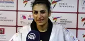 Milli tekvandocu Hatice Kübra İlgün'ün madalya sevinci