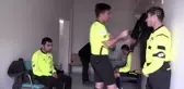 Amatör futbol maçını engelli gençler yönetti