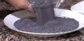 Tatlıcı Salih ustanın vazgeçilmezi haşhaş oldu