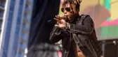 Dünyaca ünlü rapçi Juice WRLD, havalimanında nöbet geçirerek hayatını kaybetti