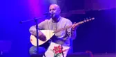 Şarkıcı Yılmaz Çelik çıkarıldığı mahkemece tutuklandı