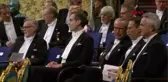 Tartışmalı yazar handke, nobel edebiyat ödülü'nü aldı