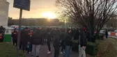 Galatasaraylı taraftarlar, bir PSG'li holiganı dövüp çırılçıplak soydu!