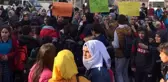 Sancaktepe'de veliler ve öğrenciler, okul müdürünü protesto etti
