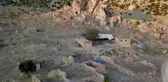 Heyelan tehlikesi nedeniyle boşaltılan köyde yalnız yaşıyorlar