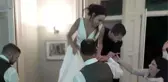 Yeni evli çift, henüz düğün sürerken ayrılmaya karar verdi