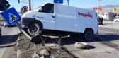 Cip kırmızı ışıkta duran araçlara çarptı 1 yaralı