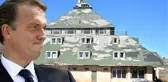 Uzan Grubu'nun harabeye dönen oteli satıldı