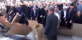 Şanlıurfa ve Sivas'ta Çin protestoları! Kartondan inşa edilen Çin Seddi'ni yıktılar