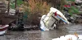 Balıkesir lodostan etkilenen balıkçı teknesinin batma anı kameraları yansıdı