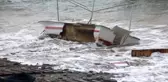 Fırtına Bodrum'u yıktı geçti