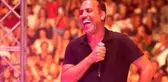 Haluk Levent, kızının tedavisi için şehir değiştiren babaya iş veren firmaya konser verdi