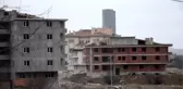 Samsun'da kuvvetli rüzgar nedeniyle iki inşaatın çatısı uçtu