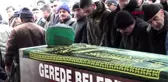 103 yaşında ölen din adamının cenaze törenine 3 bin kişi katıldı