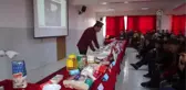 İngilizceyi yemek yaparak öğreniyorlar