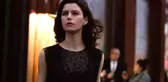 Beren Saat'in merakla beklenen dizisi Atiye yayınlandı