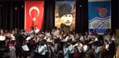İzmir narlıdere çocuk senfoni orkestrası ilk kez sahneye çıktı