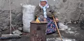 70 yaşındaki nine, eksi 10 derecede yaşam mücadelesi veriyor