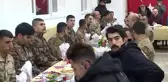 Cumhurbaşkanı Erdoğan, Geçitli Jandarma Karakolu'ndaki askerlerin yeni yılını kutladı