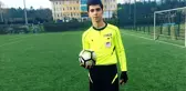 Hakemi yumruklayarak bayıltan oyuncu 1 yıl futboldan men edildi