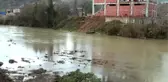 Dere yatağındaki 4 katlı binanın yıkımına başlandı (2)