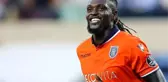 Aston Villa Adebayor ile ilgileniyor