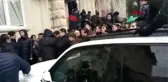 Abhazya'da muhalifler cumhurbaşkanlığı binasını bastı