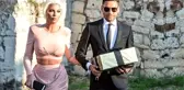 Jelena Karleusa, evinin önünde bekleyen Vranjes'i polise şikayet etti