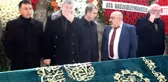 Metin Şentürk'ün babası son yolculuğuna uğurlandı