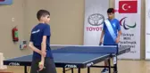 Spor özel sporcular masa tenisi şampiyonası başladı