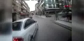Düzce otobüs hatalı dönüş yapan otomobile çarptı, yolcular yere savruldu