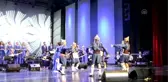 Sanatçı Orhan Ölmez Bursa'da konser verdi