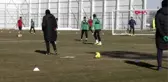 Spor konyaspor 3 eksikle çalıştı
