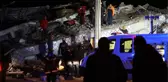 Elazığ ve Malatya'da enkazdan 4 kişi kurtarıldı