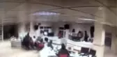 Sağlık personeli deprem anında çalışmaya devam etti