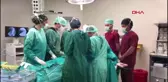 Antalya 8 kiloluk böbrekten çapraz nakille kurtuldu