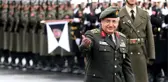 TSK üniformalarında yeni dönem başladı! Harici kıyafette şapka yerine bere dönemi